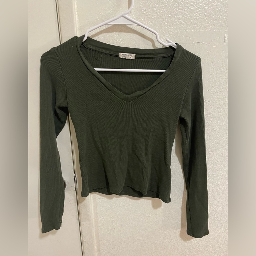 Heart and hips green long sleeve